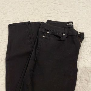 SOLD ** 7 for all Mankind Skinny Black Jeans EUC